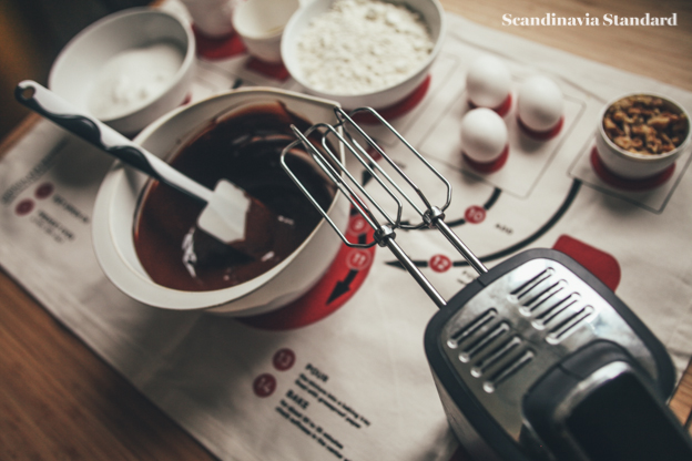 Bake On Tea Towel Beaters | Scandinavia Standard