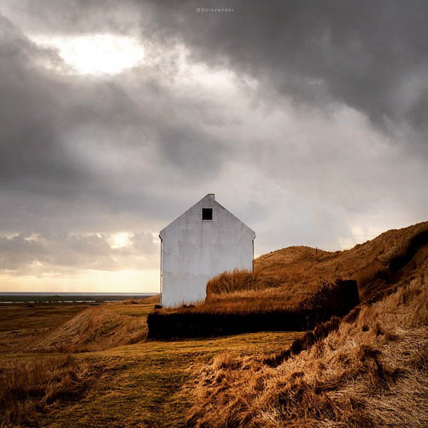 Hans-Olav | @solavander | Icelandic Instagram account  to Follow | Scandinavia Standard