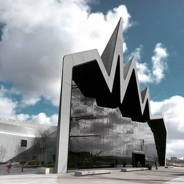 Hans-Olav | @solavander | Icelandic Instagram account  to Follow | Scandinavia Standard