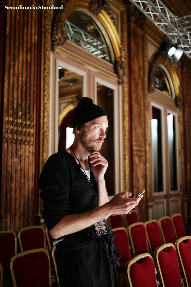 Henrik Vibskov SS17 Paris Fashion Week Men's - J56B3083