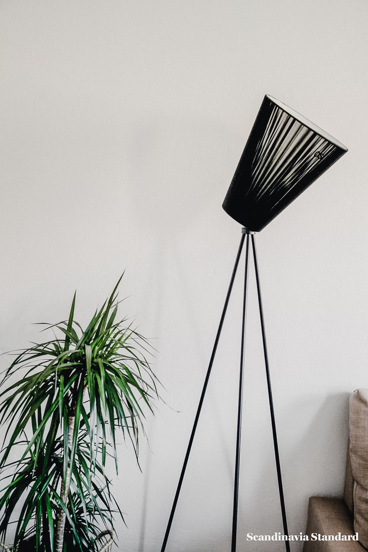 the-white-room-rebeccas-nordvest-apartment-copenhagen-interiors-scandianvia-standard-8507