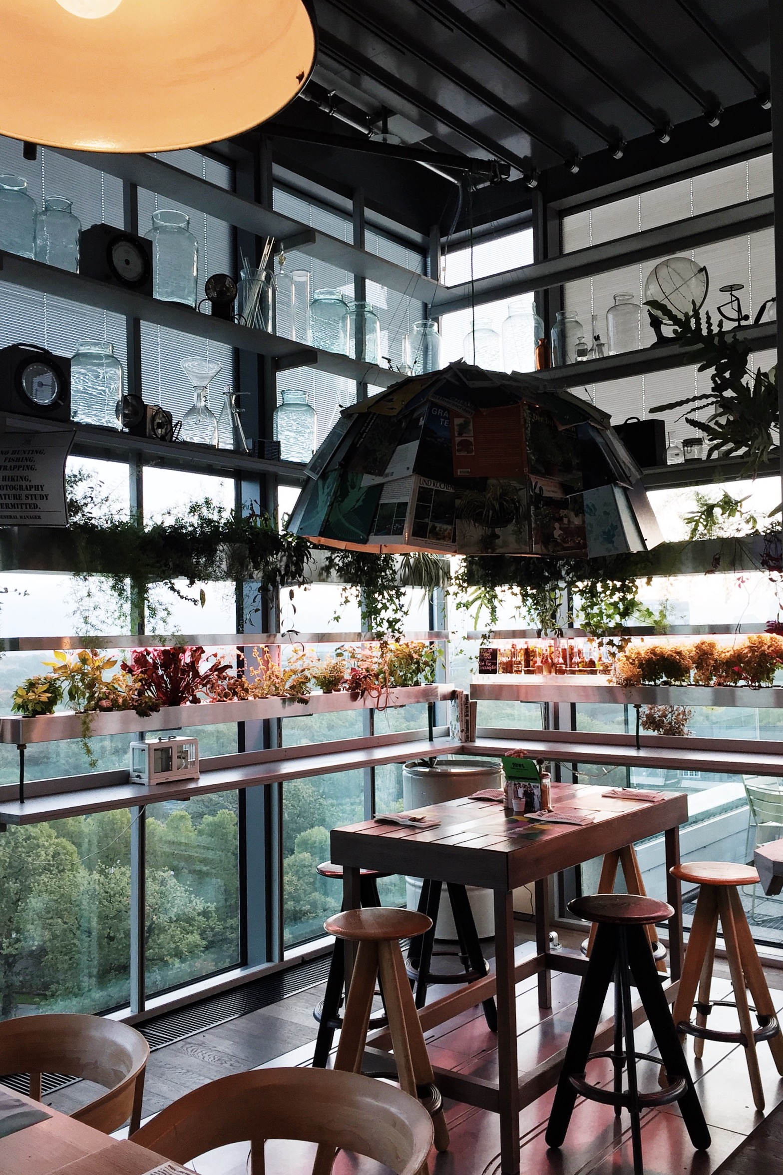 25hours Hotel Berlin - Foyer with Plants