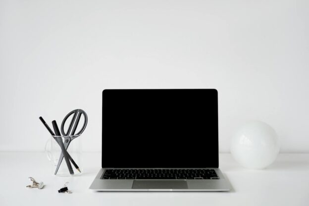 5 unspoken rules of Scandinavian workplaces that international professionals only learn by breaking them