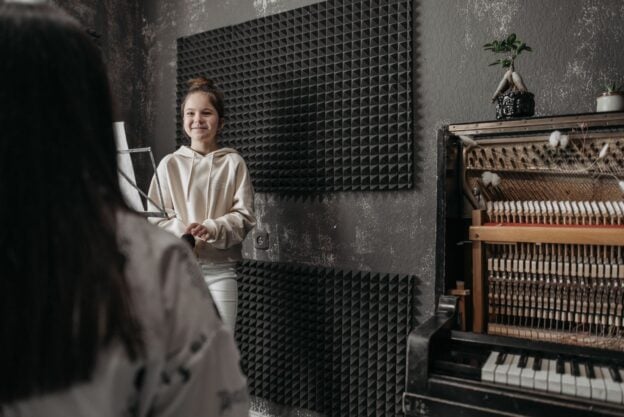 At Microsoft's anechoic chamber in Redmond, background noise measures around minus 20 decibels — quiet enough that visitors begin to hear their own blood moving, and most cannot stand more than 45 minutes inside