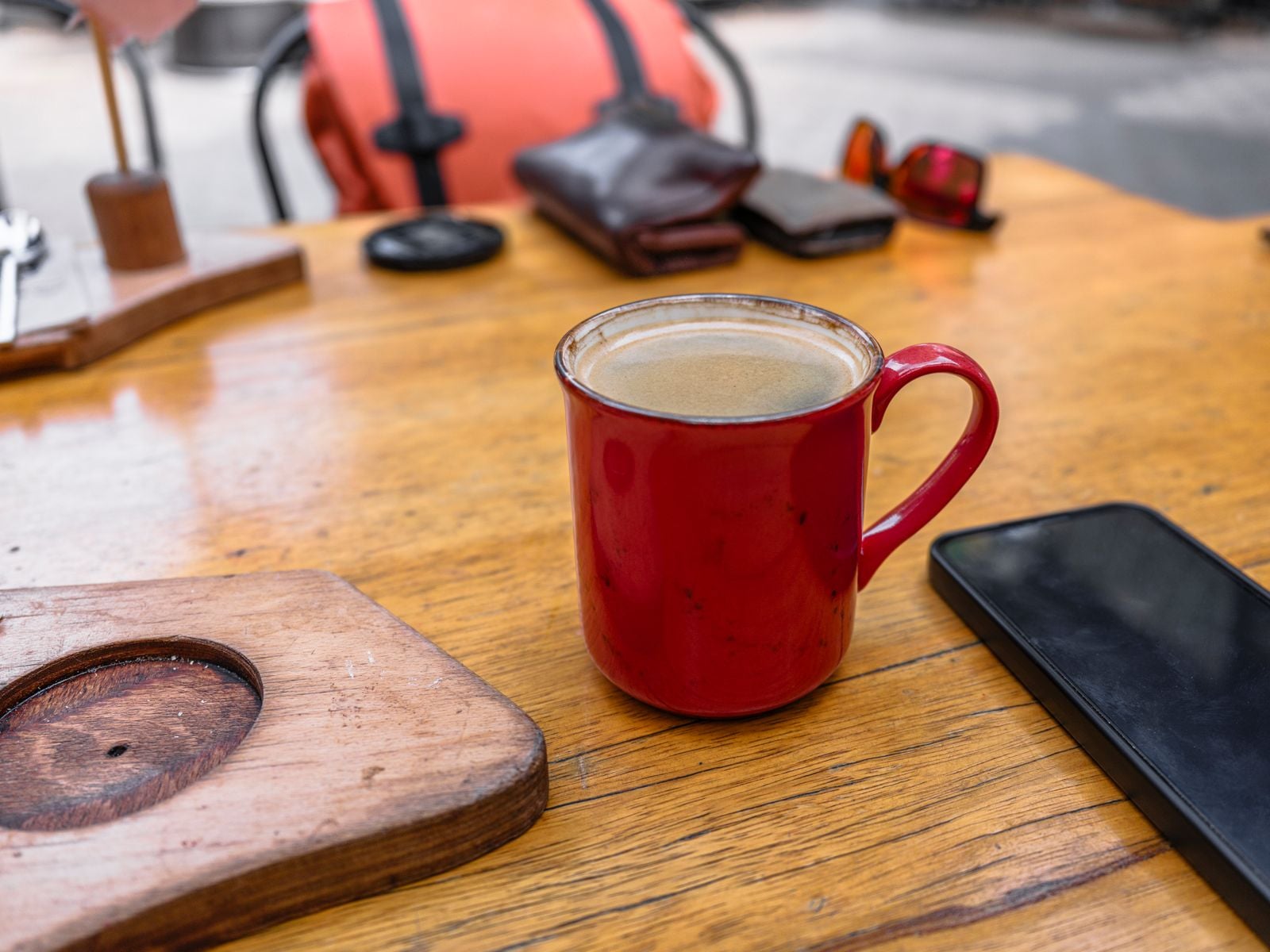 coffee cups table